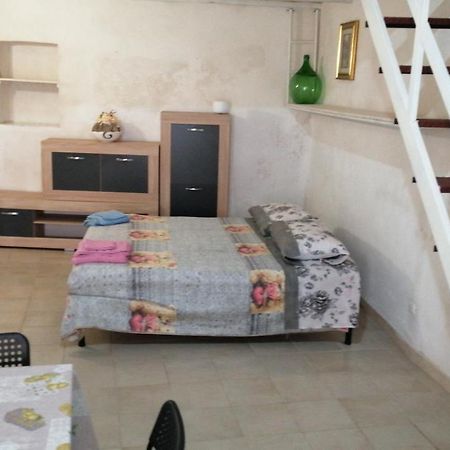 Casa Vacanze Battista 46 Grottaglie Ngoại thất bức ảnh